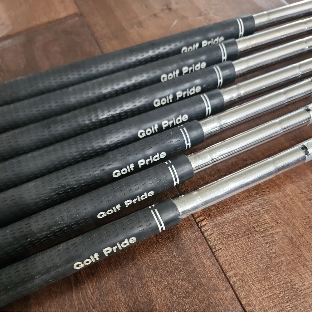 Wilson 1200-LT Iron Set ⛳ RH‎ Steel Shafts Standard Flex 3 4 6 7 8 9 PW